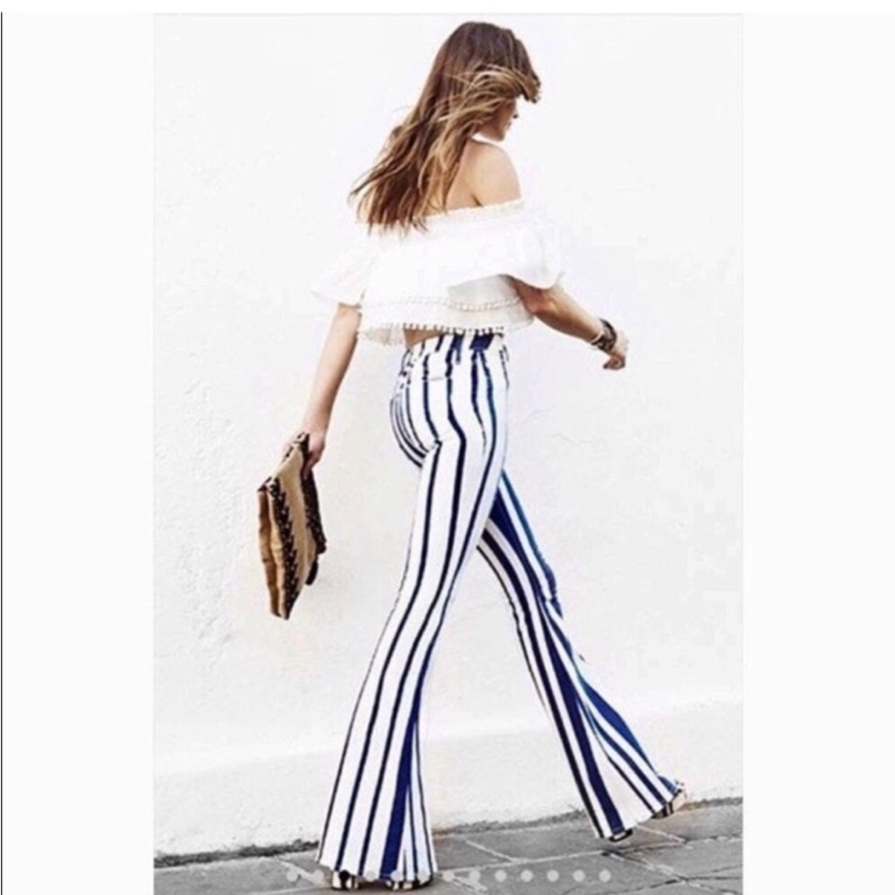 Hudson Mia Blue & White Midrise Striped Flare Jeans 27.
